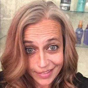 Meet your Posher, Marsha